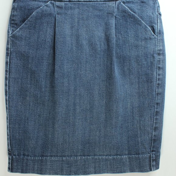 J. CREW Women's Denim Skirt Sz 4 Pencil Medium Wash‎ - Picture 6 of 7